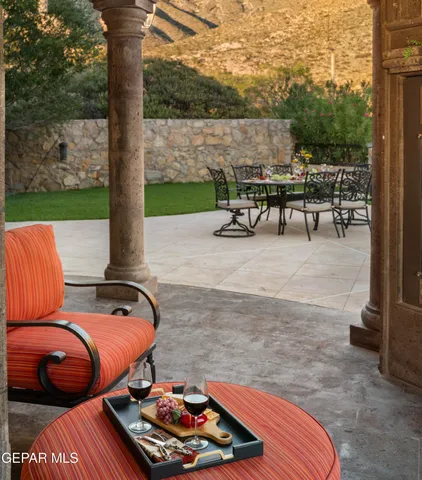 $2,695,500 | 128 Camino Barranca Drive, El Paso, TX 79912