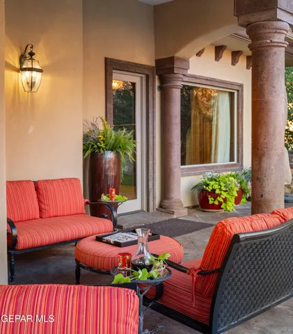 $2,695,500 | 128 Camino Barranca Drive, El Paso, TX 79912