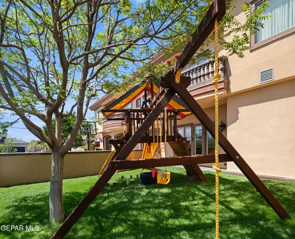 $2,695,500 | 128 Camino Barranca Drive, El Paso, TX 79912