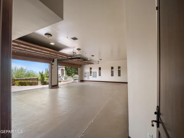 $2,695,500 | 128 Camino Barranca Drive, El Paso, TX 79912