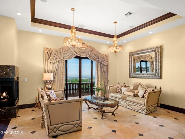 $2,695,500 | 128 Camino Barranca Drive, El Paso, TX 79912