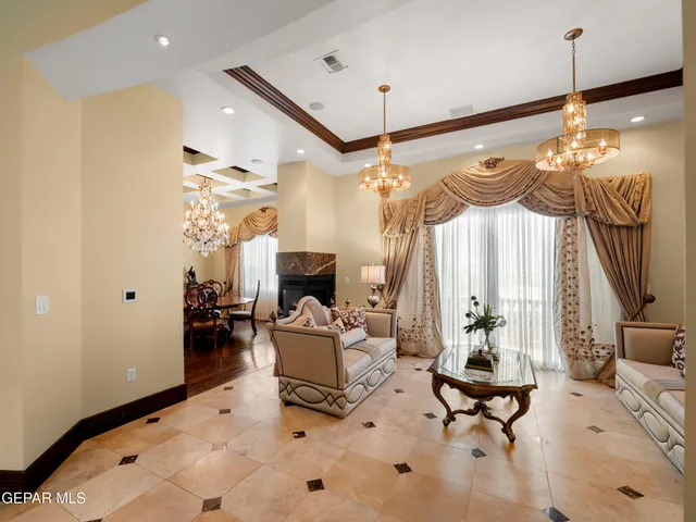$2,695,500 | 128 Camino Barranca Drive, El Paso, TX 79912