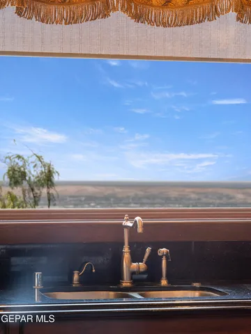 $2,695,500 | 128 Camino Barranca Drive, El Paso, TX 79912