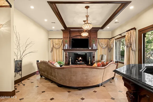 $2,695,500 | 128 Camino Barranca Drive, El Paso, TX 79912