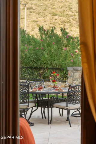 $2,695,500 | 128 Camino Barranca Drive, El Paso, TX 79912