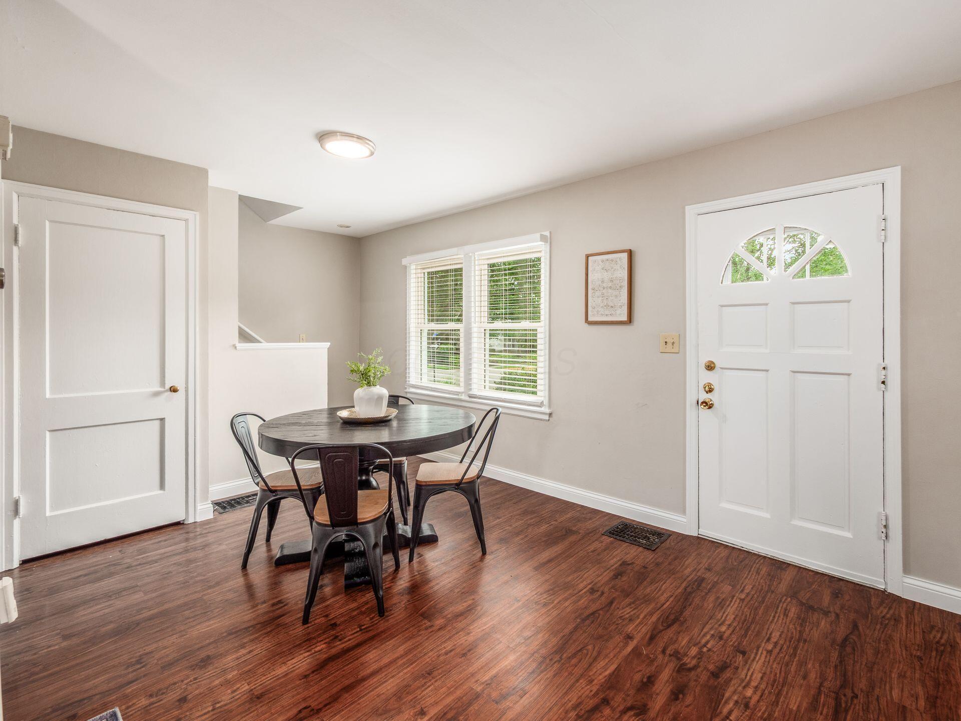 848 Timberman Road Columbus, OH 43212 - Photo 9 of 55 Dining Room