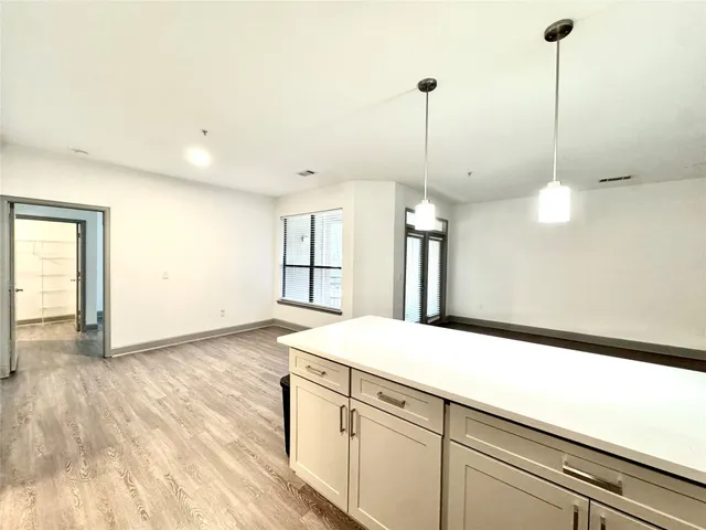 $1,792 | 3333 Weslayan Street, Unit 1308, Houston, TX 77027