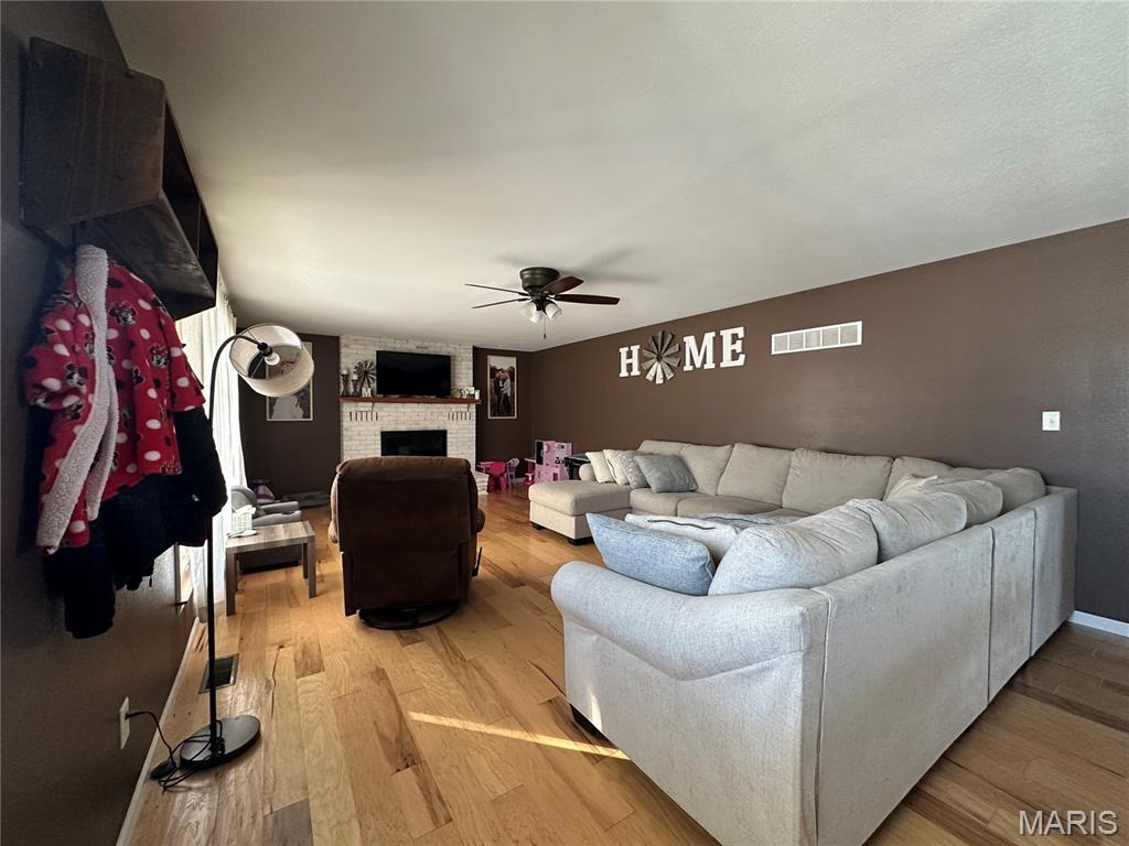 402 Reserve Street Rosebud, MO 63091 - Photo 14 of 49