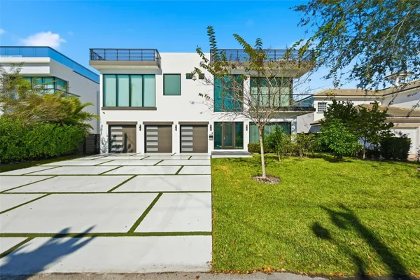 $5,899,000 | 1517 Southeast 12th Court, Fort Lauderdale, FL 33316