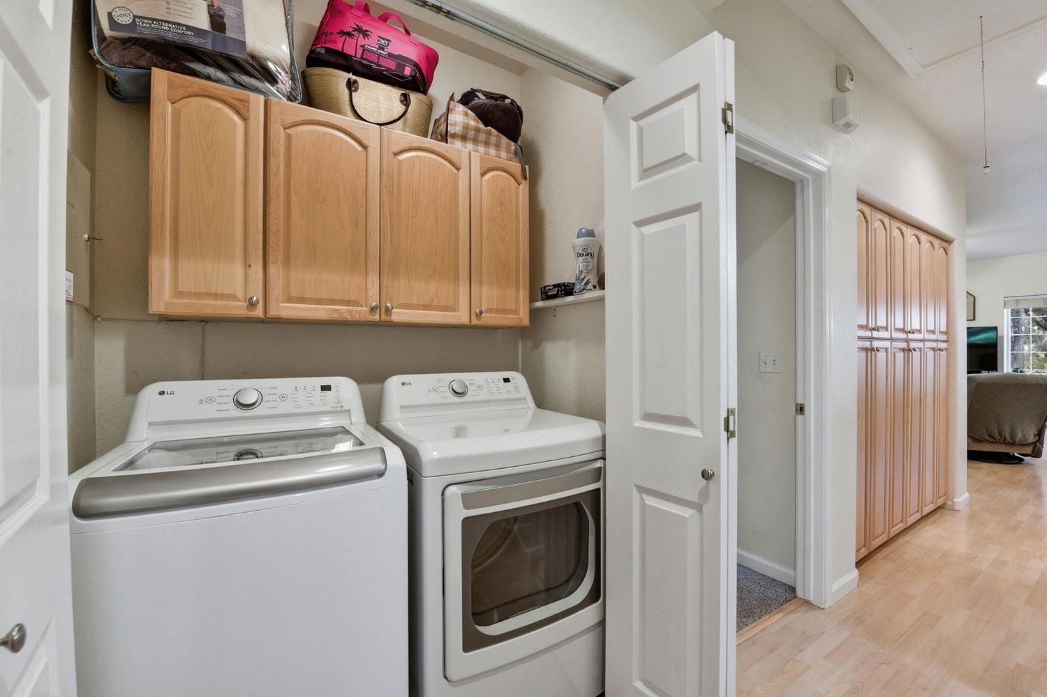 2845 Viona Road Pollock Pines, CA 95726 - Photo 24 of 32 a utility room with dryer and washer