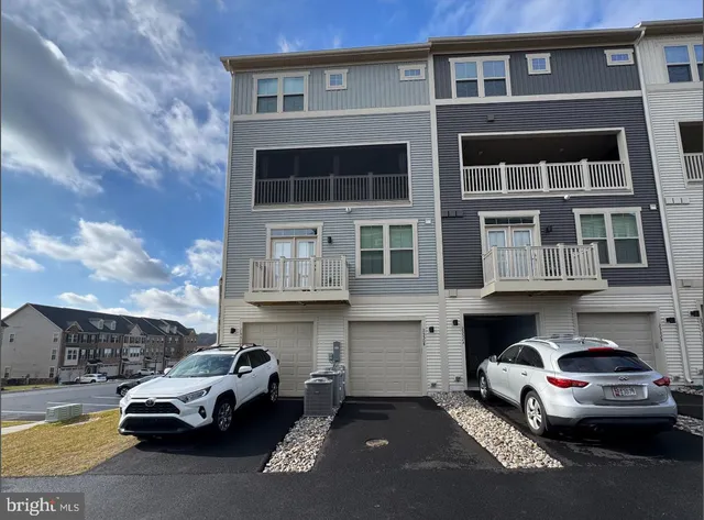 $3,695 | 2552 B Verona Place, Ellicott City, MD 21042