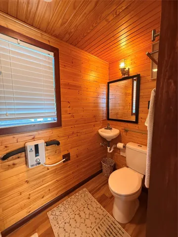 $769,000 | 1283 County Road 230, Sargent, TX 77414