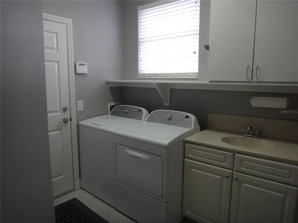 $3,300 | 9460 Portside Terrace, Bradenton, FL 34212