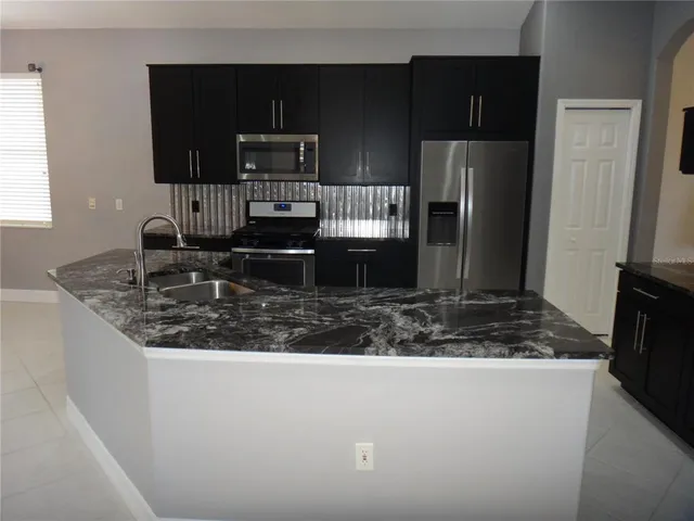 $3,750 | 9460 Portside Terrace, Bradenton, FL 34212