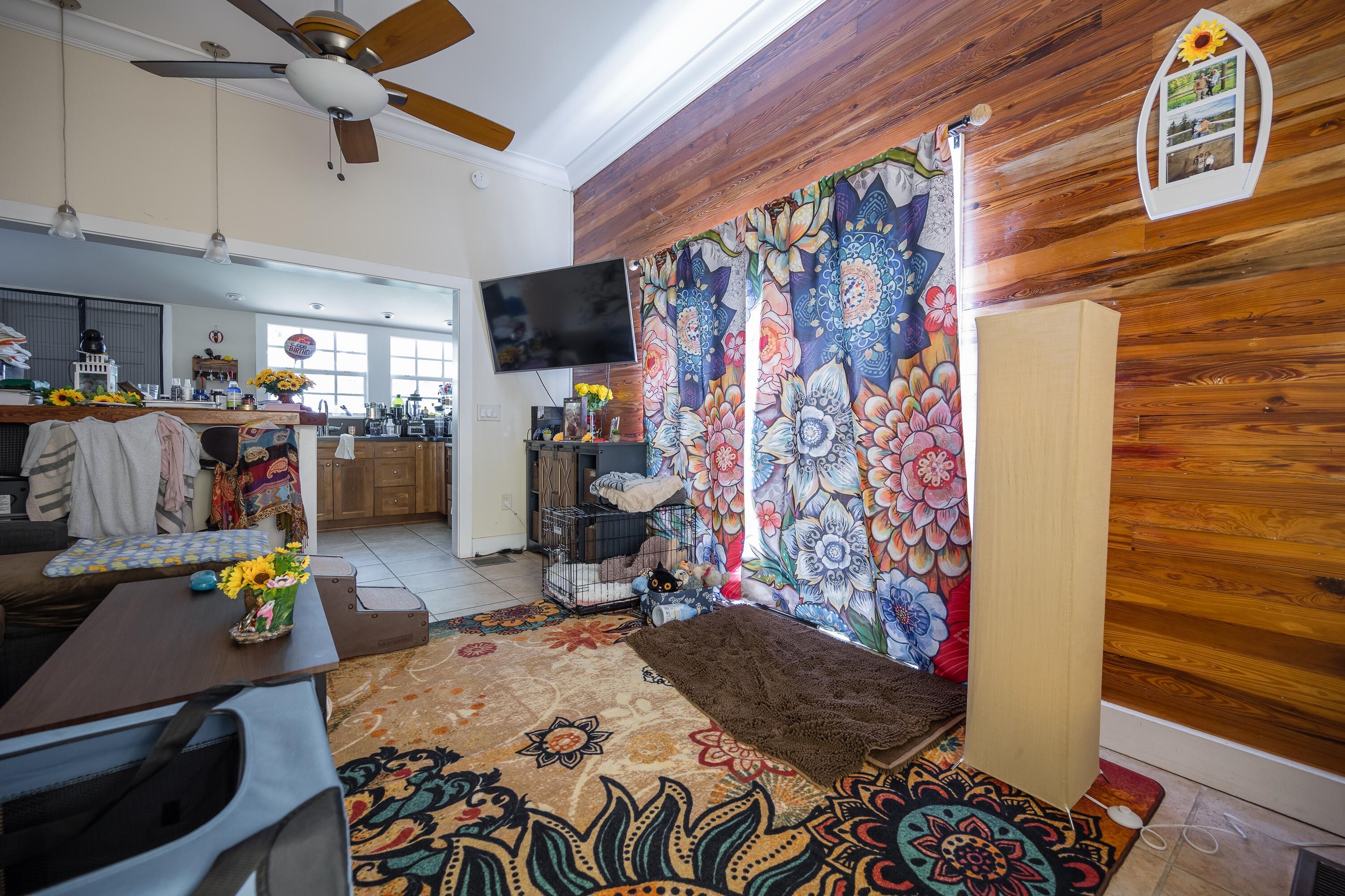2210 Staples Avenue Key West, FL 33040 - Photo 27 of 33 a living room with a couch and a flat screen tv