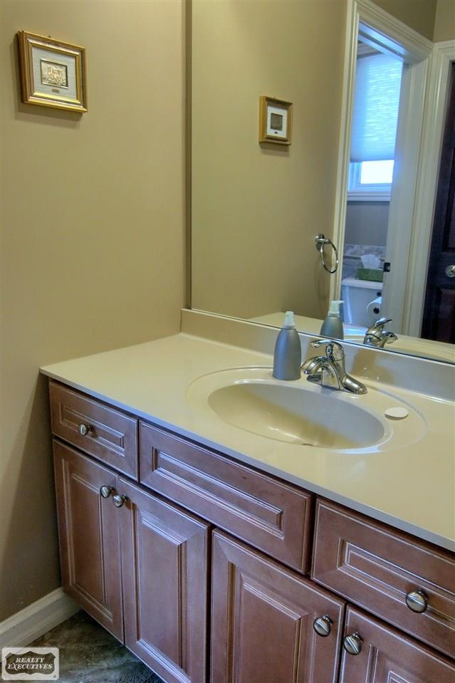 69332 Fisher Road Romeo, MI 48065 - Photo 37 of 41 31329076-36.JPG