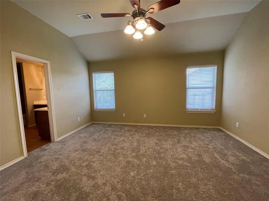 705 Rambling Court Granbury, TX 76049 - Photo 9 of 16