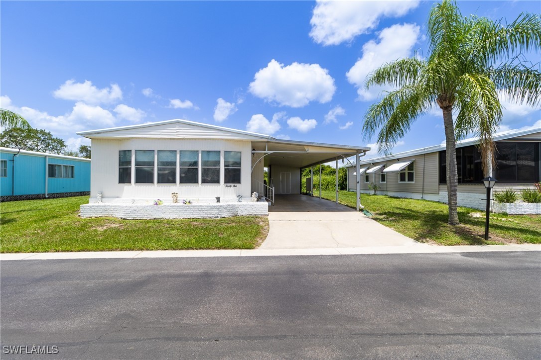 21 Aloe Alva, FL 33920 - Photo 14 of 36