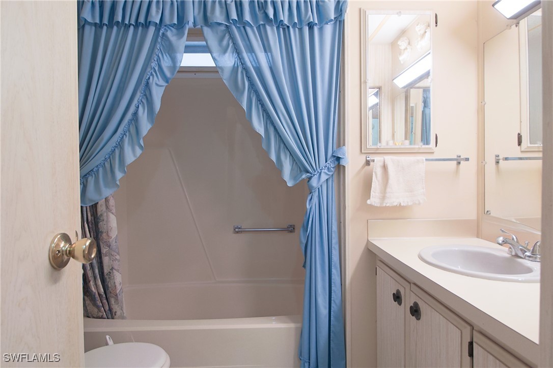 21 Aloe Alva, FL 33920 - Photo 33 of 36