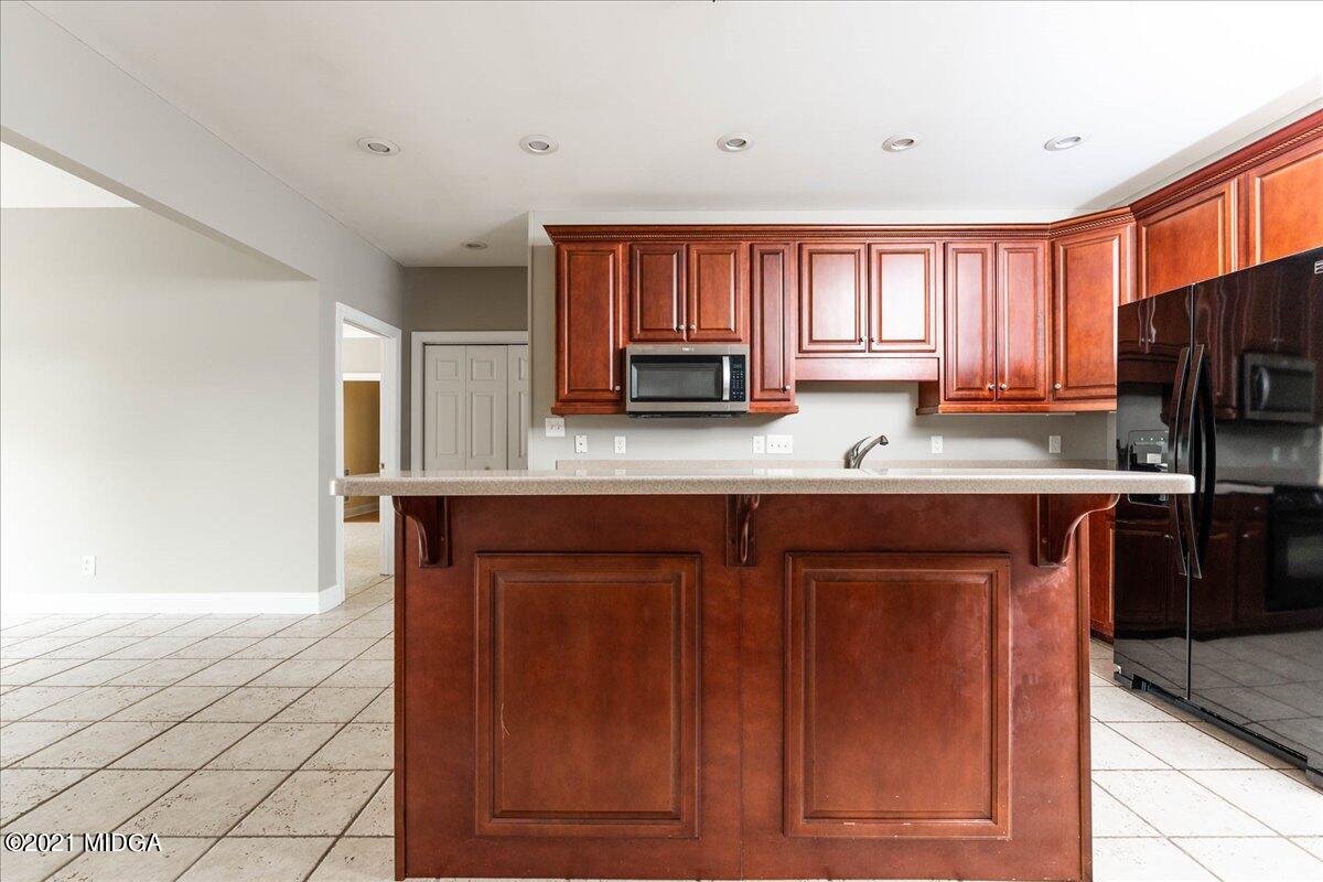 6586 Rogers Road Lizella, GA 31052 - Photo 8 of 38 Kitchen