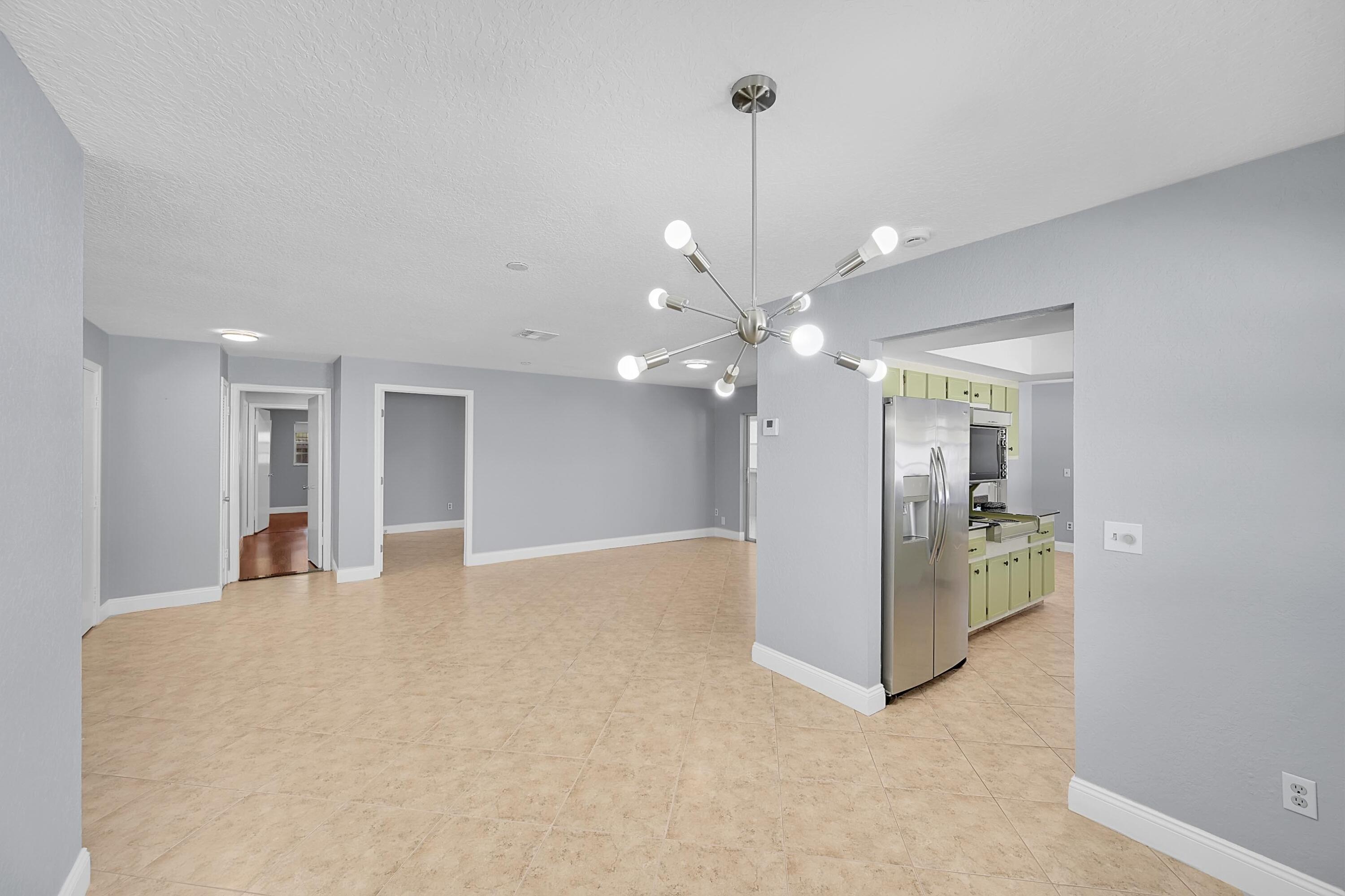 Living/Dining Room