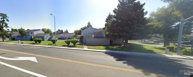 $2,200 | 77 El Toro Court, Fairfield, CA 94533