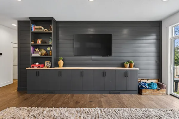 $739,000 | 2241 8th Street, White Bear Lake, MN 55110