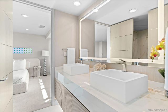 $19,800,000 | 2506 Ruette Nicole, La Jolla, CA 92037