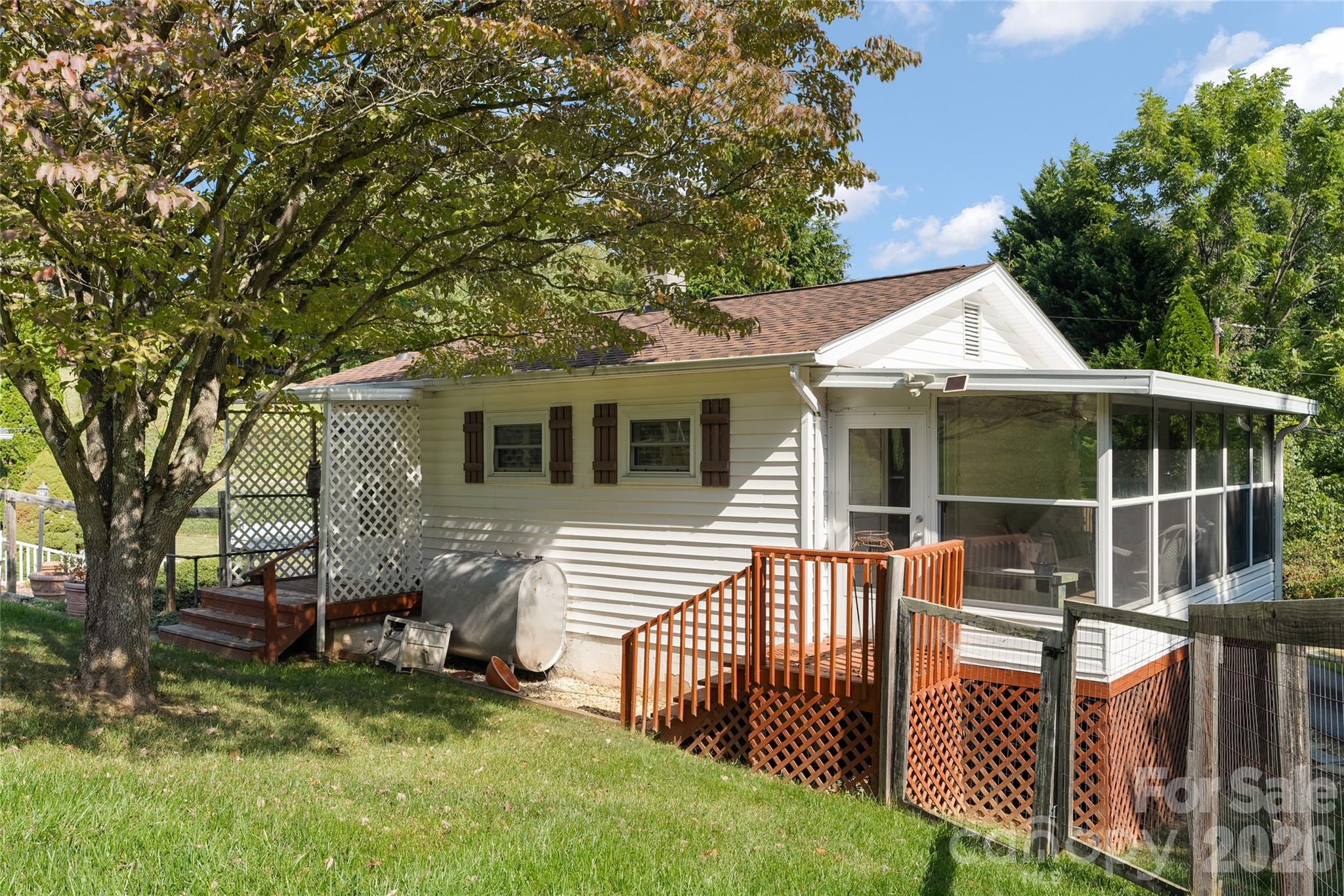 338 Morgan Road Candler, NC 28715 - Photo 26 of 42 Gallery Image 26