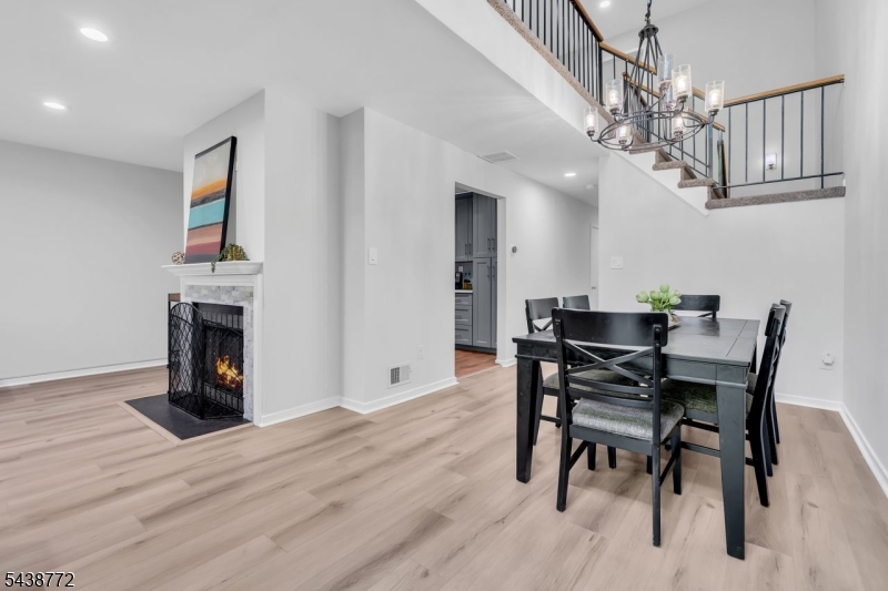 213 Longview Road Bridgewater, NJ 08807 - Photo 12 of 47