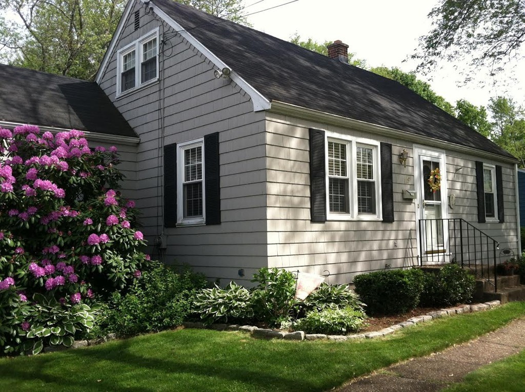 19 Old Charter Road Marlborough, MA 01752 - Photo 1 of 22 Gallery Image 1