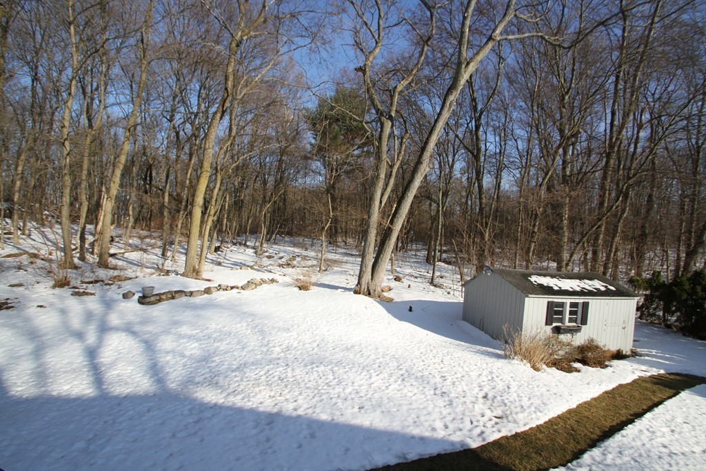 19 Old Charter Road Marlborough, MA 01752 - Photo 17 of 22 Gallery Image 17