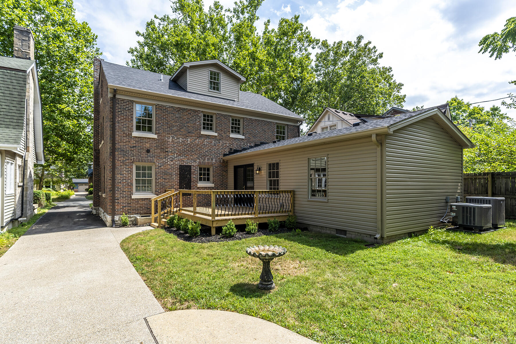 321 Sycamore Road Lexington, KY 40502 - Photo 73 of 82 Back of House