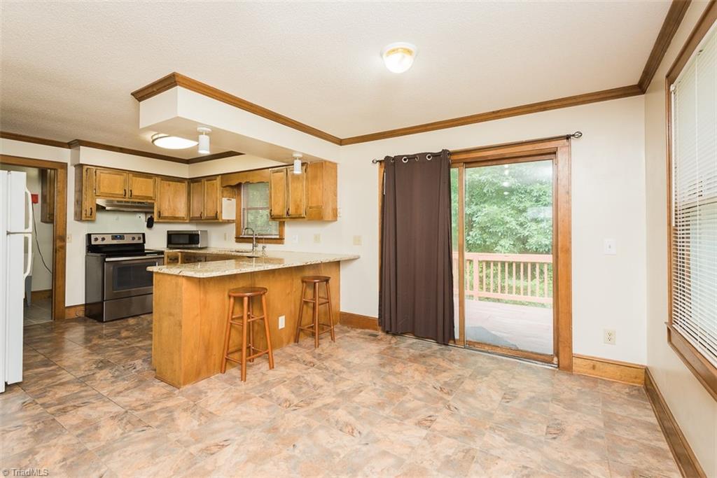 7030 Stockard Road Snow Camp, NC 27349 - Photo 11 of 31 Gallery Image 11