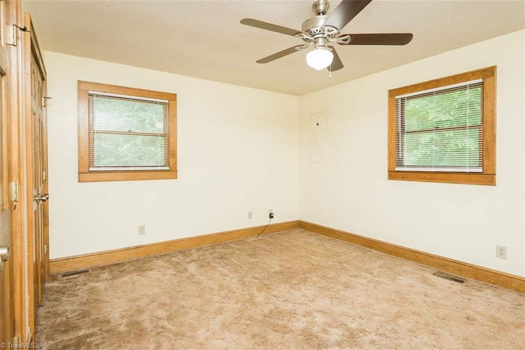 7030 Stockard Road Snow Camp, NC 27349 - Photo 21 of 31 Gallery Image 21