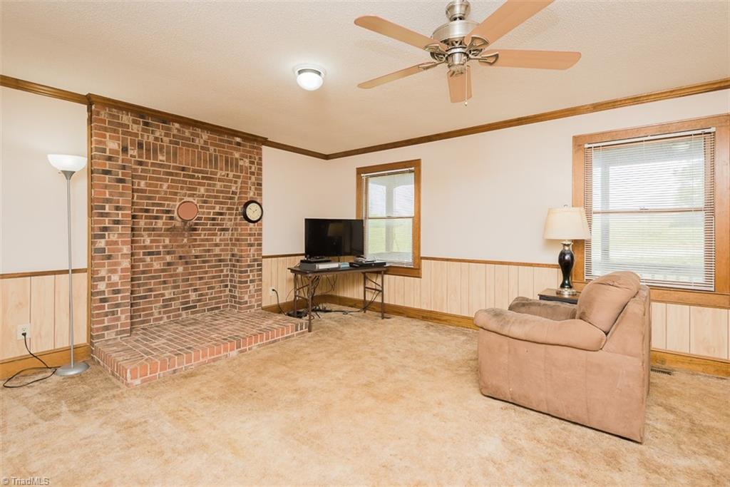 7030 Stockard Road Snow Camp, NC 27349 - Photo 6 of 31 Gallery Image 6