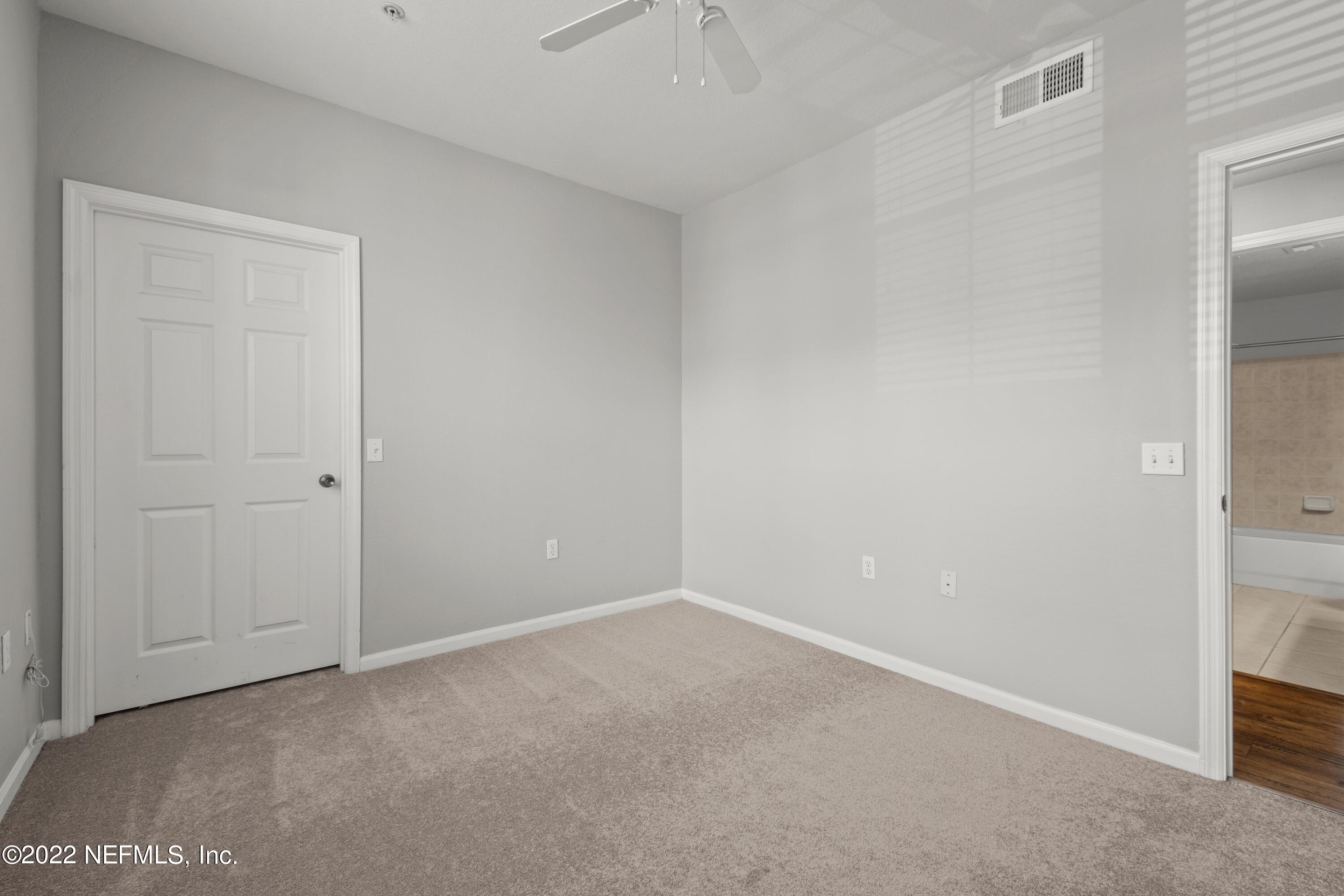 8550 Touchton Road, Unit 821 Jacksonville, FL 32216 - Photo 17 of 58 Owner's Bedroom