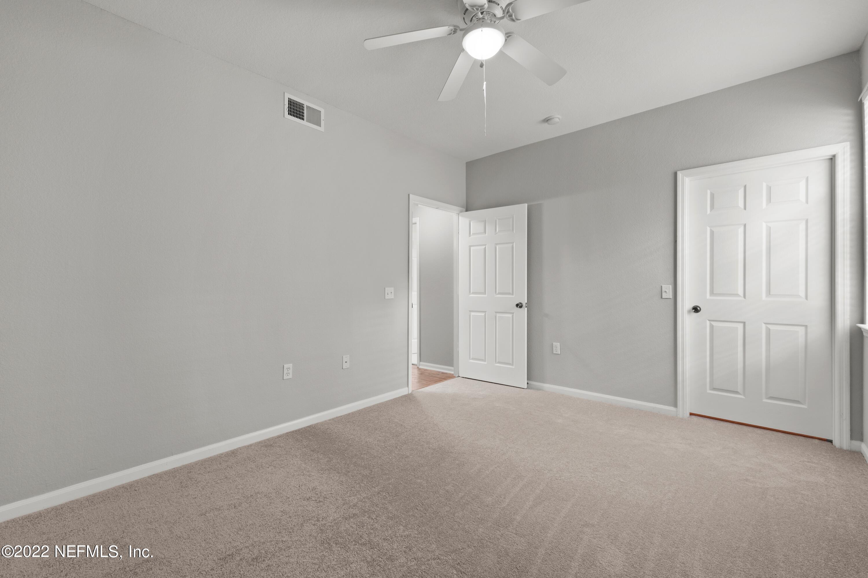 8550 Touchton Road, Unit 821 Jacksonville, FL 32216 - Photo 22 of 58 Guest Bedroom