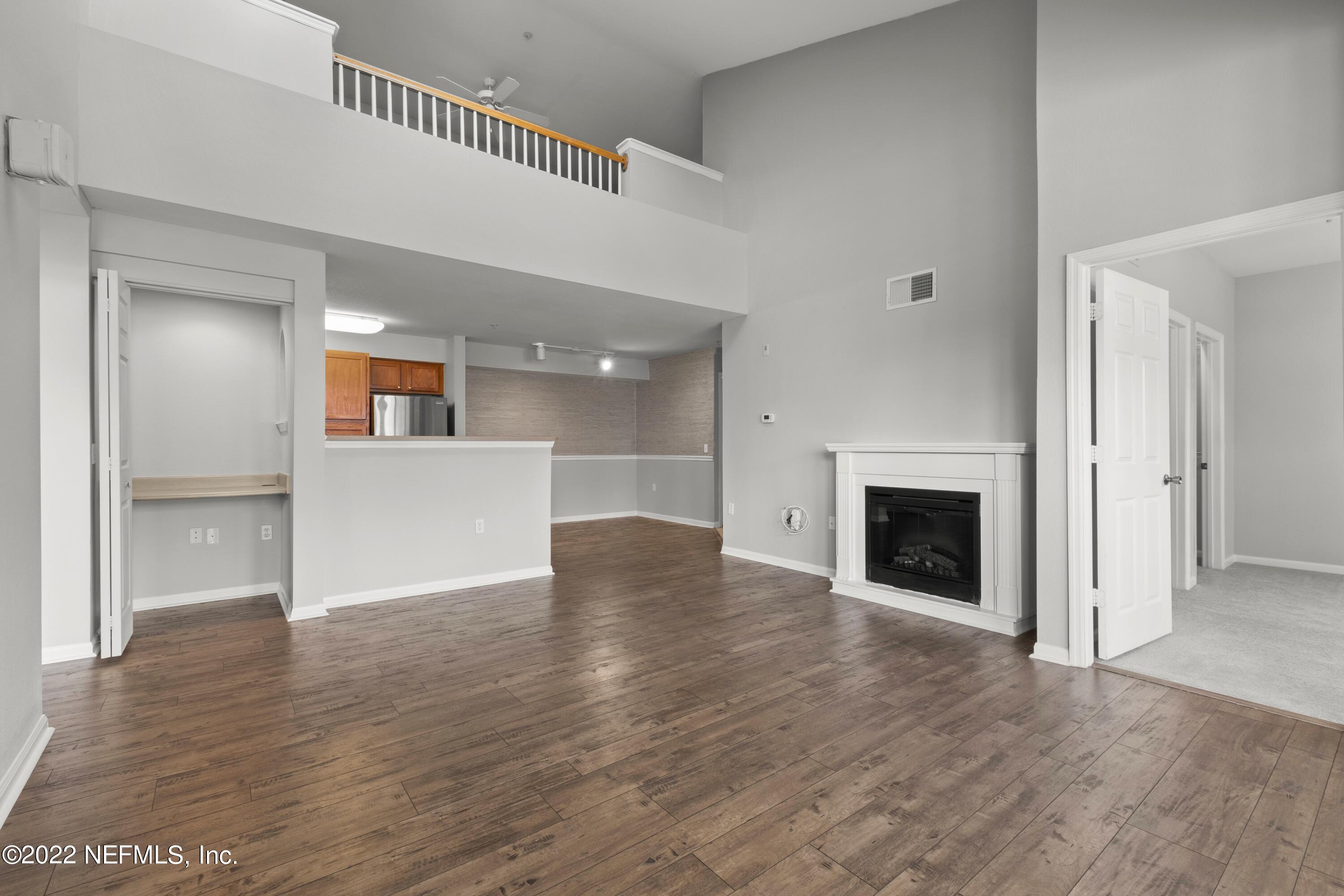 8550 Touchton Road, Unit 821 Jacksonville, FL 32216 - Photo 3 of 58 Great Room