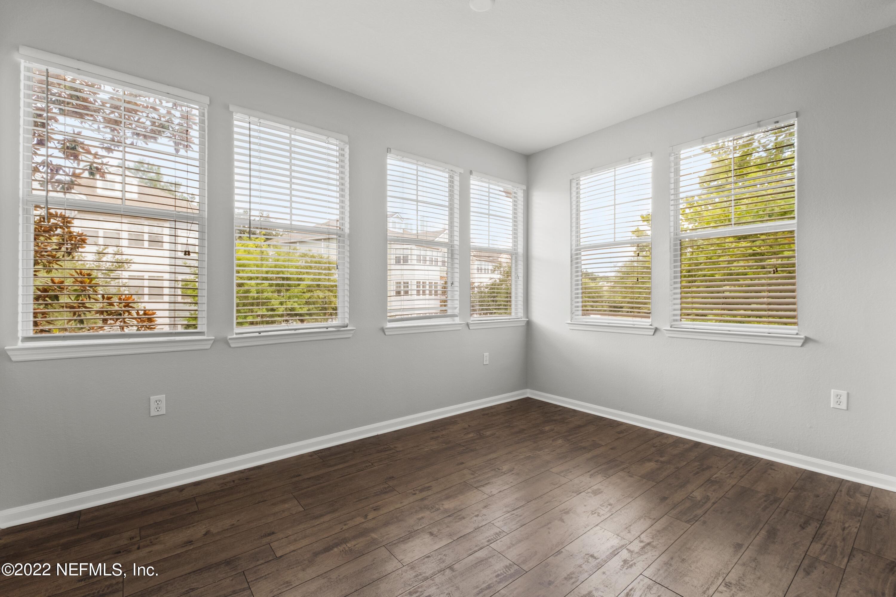 8550 Touchton Road, Unit 821 Jacksonville, FL 32216 - Photo 8 of 58 Solarium