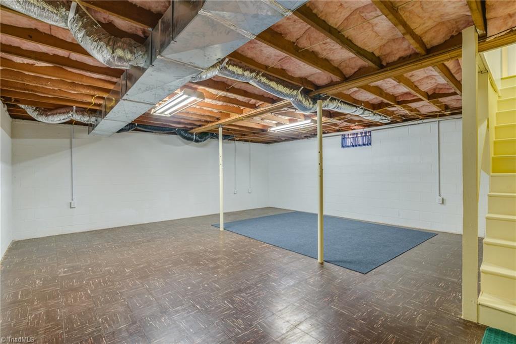 2131 Independence Road Winston-Salem, NC 27106 - Photo 12 of 16 Gallery Image 12