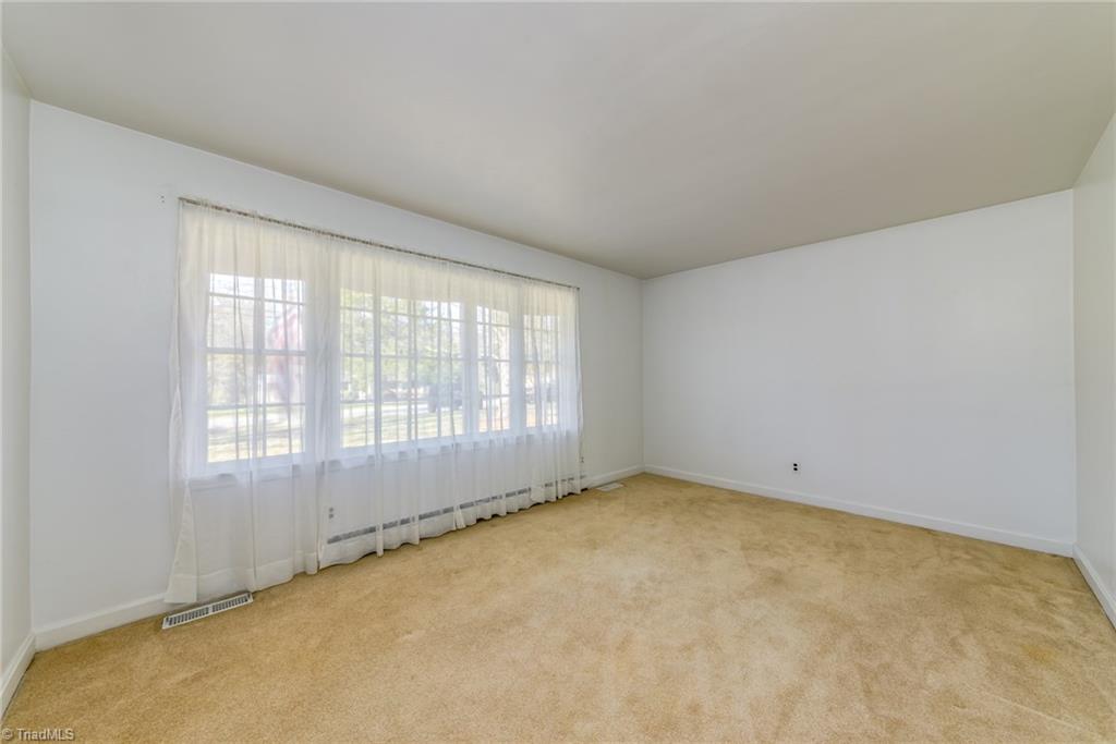 2131 Independence Road Winston-Salem, NC 27106 - Photo 8 of 16 Gallery Image 8