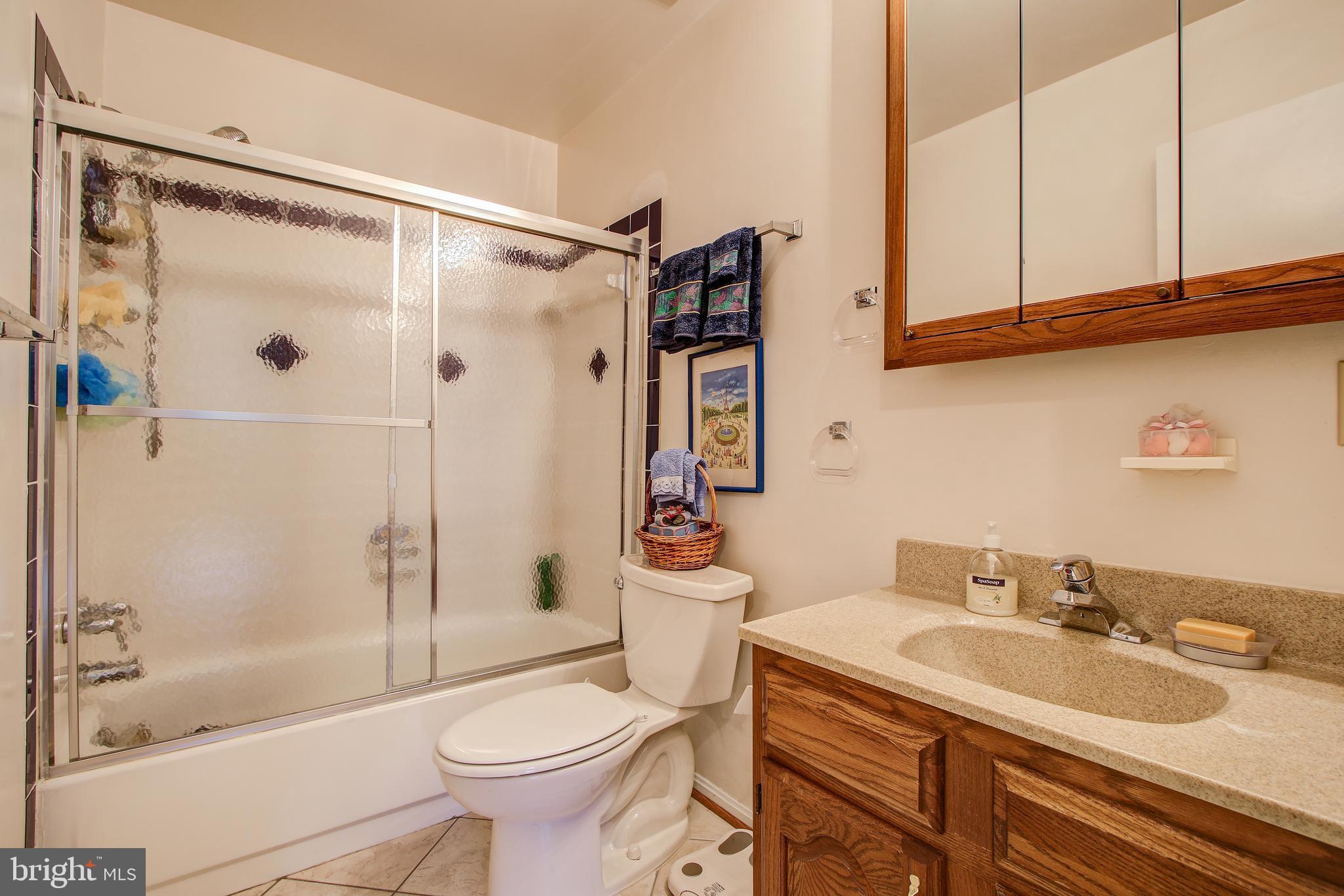 2324 Archdale Road Reston, VA 20191 - Photo 17 of 36