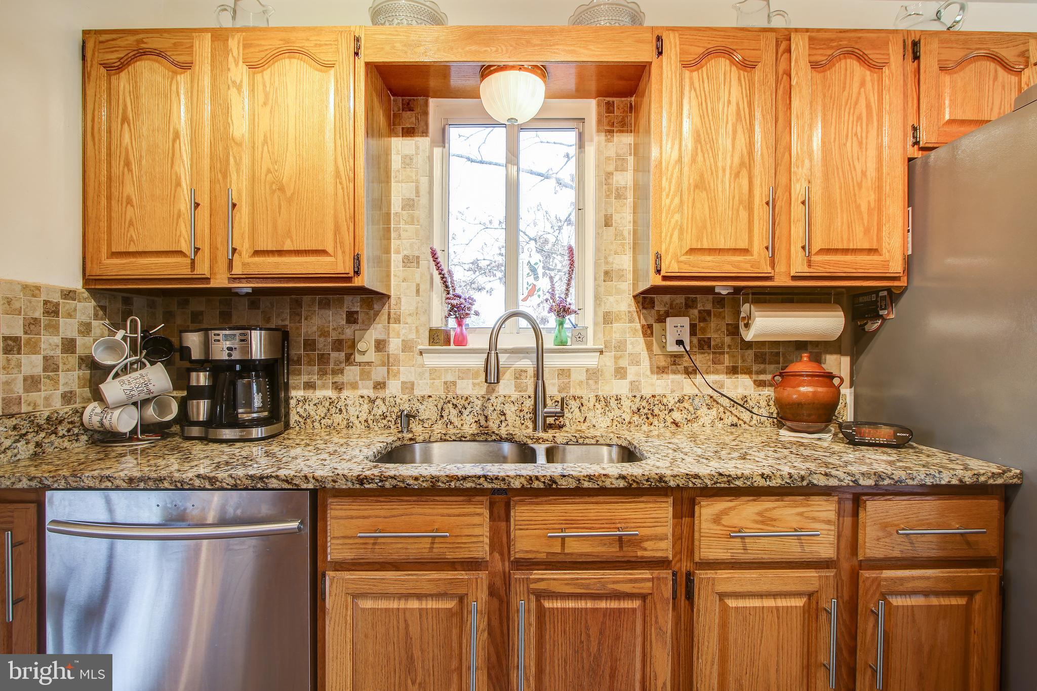 2324 Archdale Road Reston, VA 20191 - Photo 9 of 36
