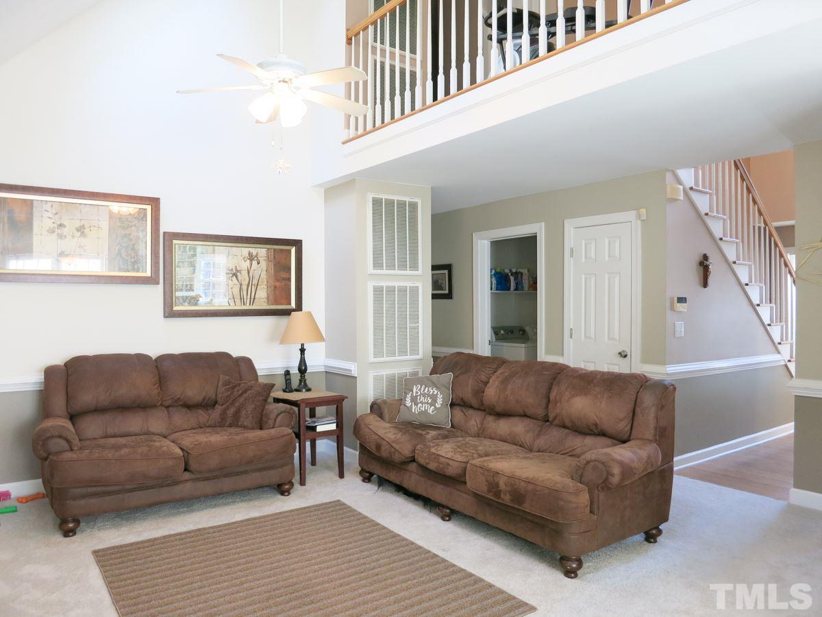 2845 Praire View Point Wendell, NC 27591 - Photo 5 of 25 Another view of the spacious vaulted Living Rm shows how the landing above overlooks it.