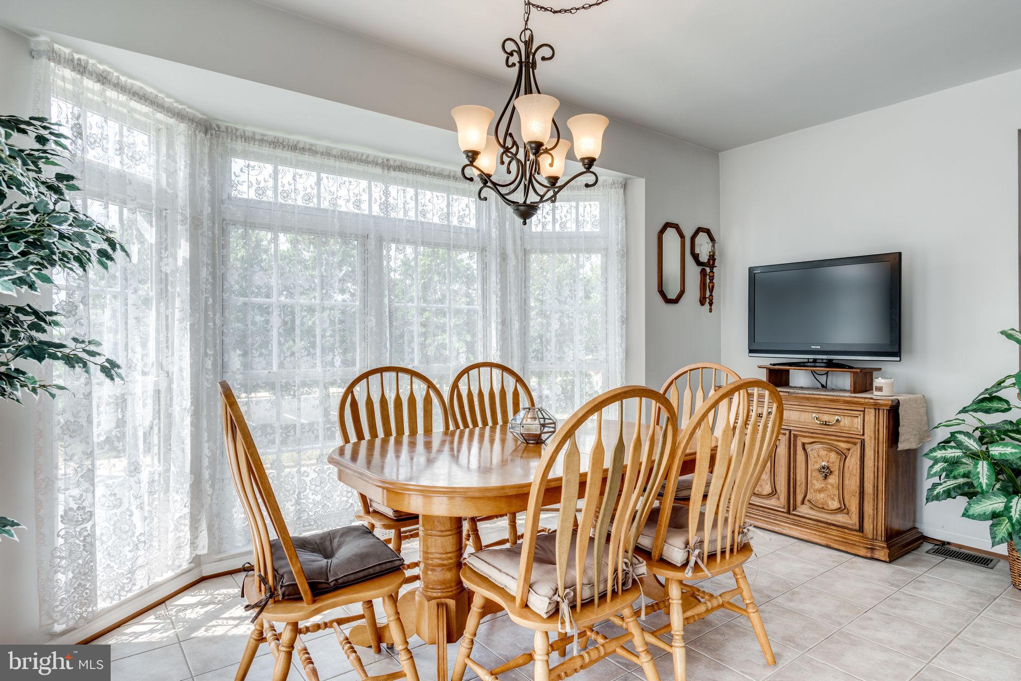 43538 Hubbard Square Chantilly, VA 20152 - Photo 16 of 65