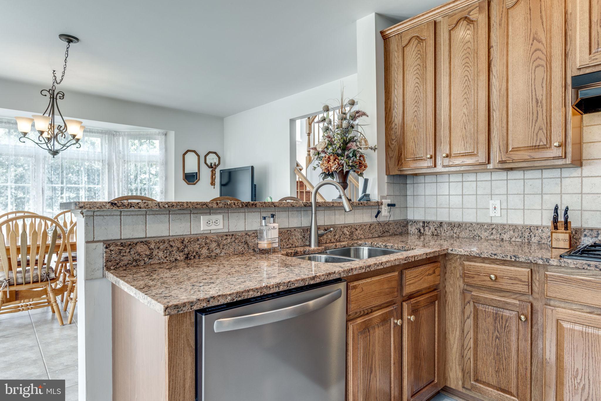 43538 Hubbard Square Chantilly, VA 20152 - Photo 20 of 65