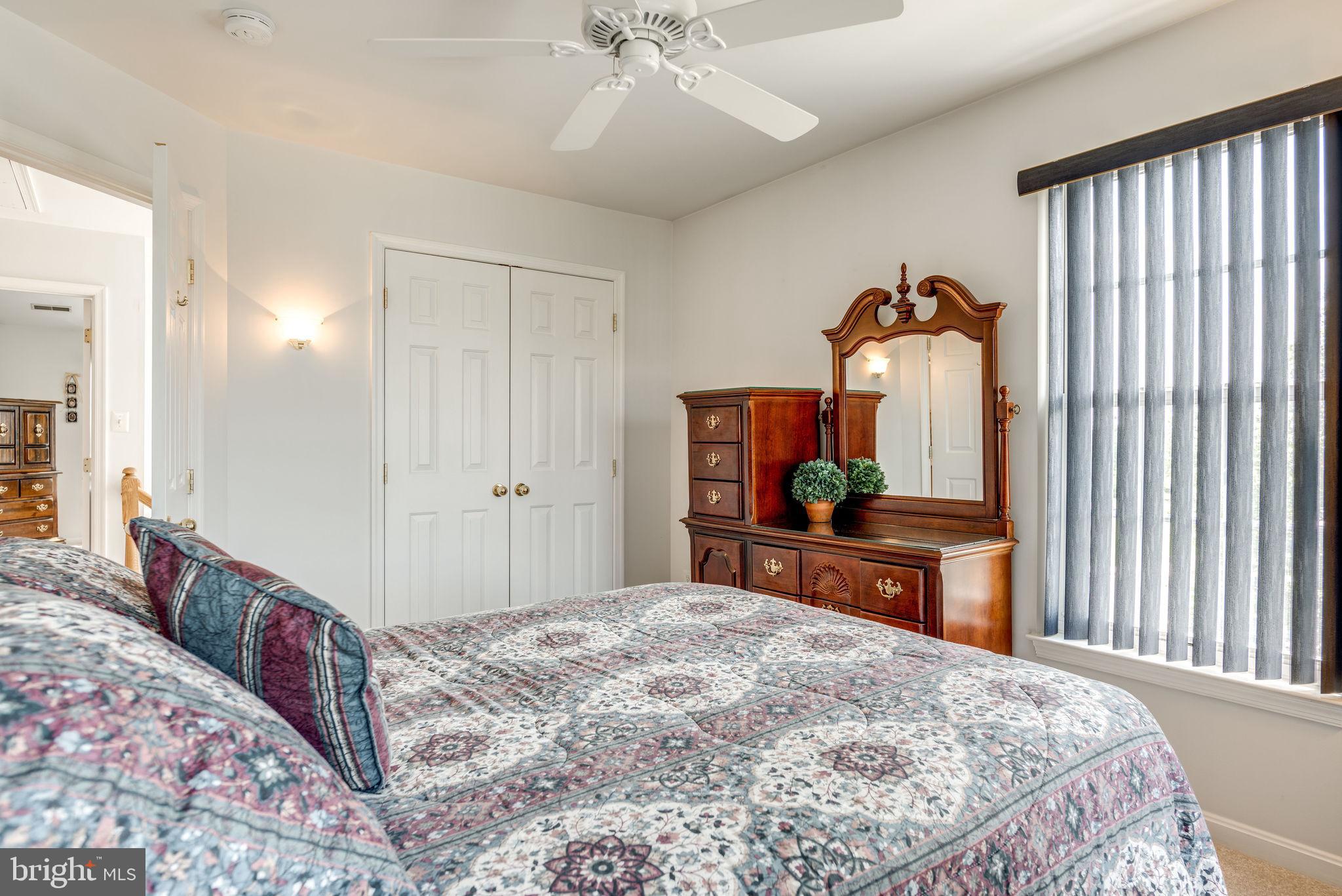 43538 Hubbard Square Chantilly, VA 20152 - Photo 33 of 65