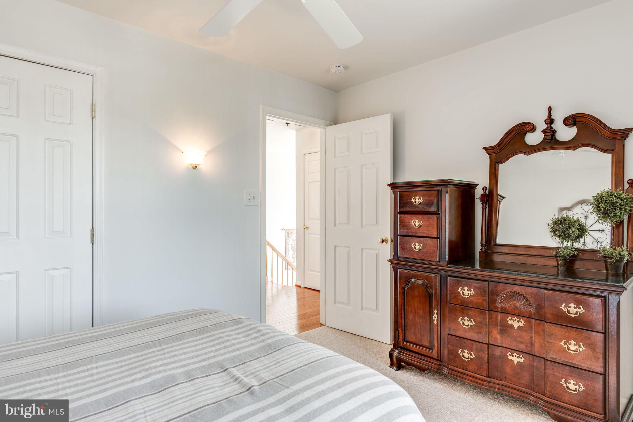 43538 Hubbard Square Chantilly, VA 20152 - Photo 36 of 65