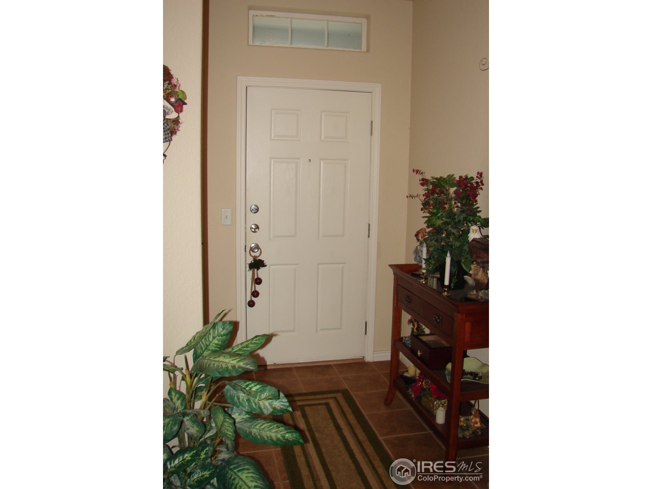 4672 West 20th Road, Unit 414 Greeley, CO 80634 - Photo 3 of 24 Foyer